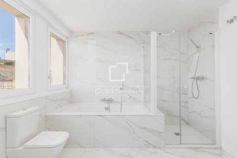 4 chambres penthouse à vendre à Barcelona, Catalonia, Spain № 3838 - photo 25