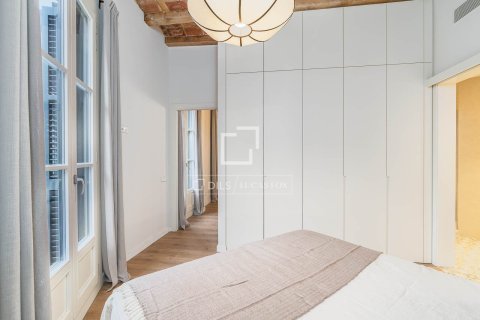2 bedrooms apartment for sale in Barcelona, Catalonia, Spain № 3839 - photo 16