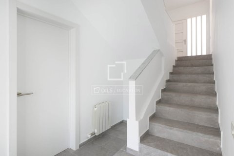 Villa de 5 dormitorios en venta en Bellaterra, Barcelona, Cataluña, Spain № 3841 - foto 16
