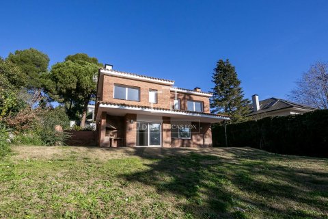 Villa de 5 dormitorios en venta en Bellaterra, Barcelona, Cataluña, Spain № 3841 - foto 2