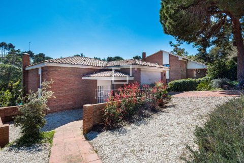 5 bedrooms villa for sale in Bellaterra, Barcelona, Catalonia, Spain № 3841 - photo 21