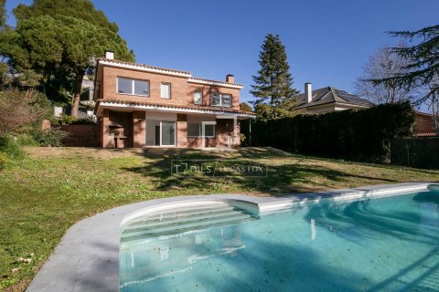 Villa de 5 dormitorios en venta en Bellaterra, Barcelona, Cataluña, Spain № 3841 - foto 3