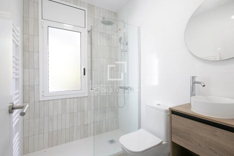 Villa de 5 dormitorios en venta en Bellaterra, Barcelona, Cataluña, Spain № 3841 - foto 14