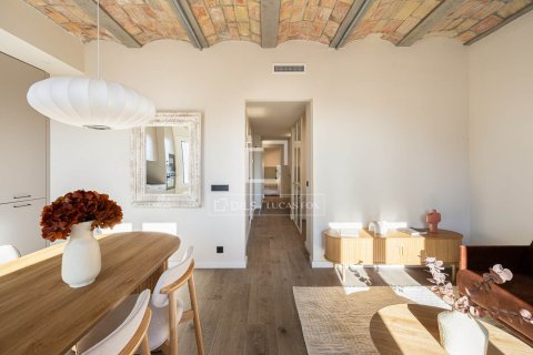 2 chambres apartment à vendre à Barcelona, Catalonia, Spain № 3837 - photo 2