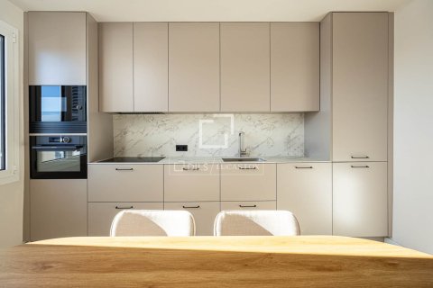 2 chambres apartment à vendre à Barcelona, Catalonia, Spain № 3837 - photo 10