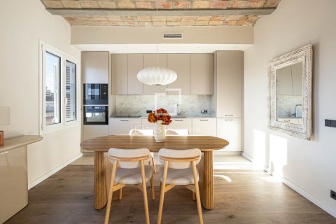 2 chambres apartment à vendre à Barcelona, Catalonia, Spain № 3837 - photo 7