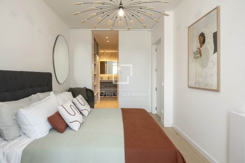 Apartamento de 2 dormitorios en venta en Barcelona, Cataluña, Spain № 4323 - foto 6