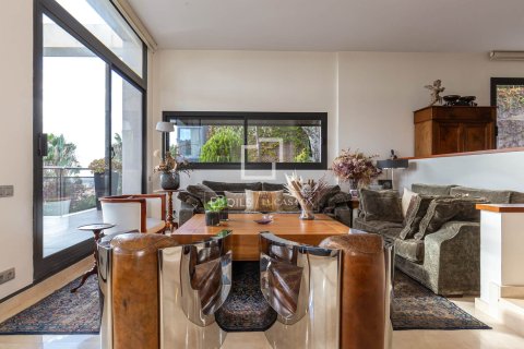 5 chambres villa à vendre à Esplugues de Llobregat, Barcelona, Catalonia, Spain № 4325 - photo 4