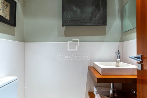 5 chambres villa à vendre à Esplugues de Llobregat, Barcelona, Catalonia, Spain № 4325 - photo 20