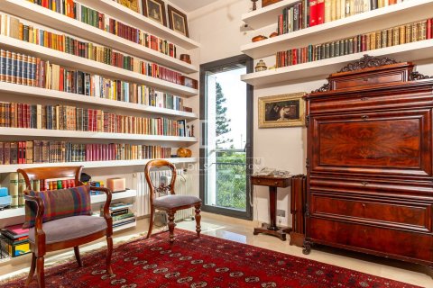 5 chambres villa à vendre à Esplugues de Llobregat, Barcelona, Catalonia, Spain № 4325 - photo 11