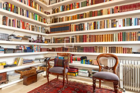 5 chambres villa à vendre à Esplugues de Llobregat, Barcelona, Catalonia, Spain № 4325 - photo 12