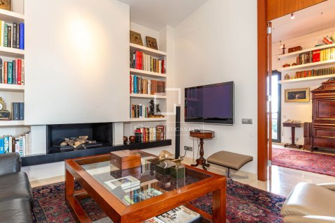 5 chambres villa à vendre à Esplugues de Llobregat, Barcelona, Catalonia, Spain № 4325 - photo 10