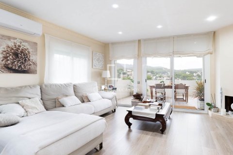 4 chambres villa à vendre à Castelldefels, Barcelona, Catalonia, Spain № 4326 - photo 2