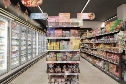 Магазин студия в Л'Эшампле, Барселона, Каталония, Испания № 4567