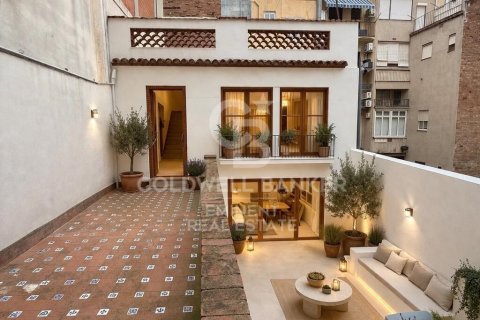 Купить квартиру в Барселона, Испания с 5 спален, 195м², № 7842 - фото 26