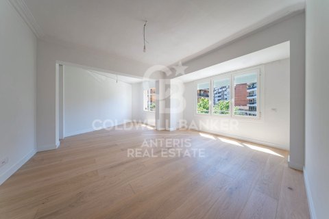 Купить квартиру в Барселона, Испания с 3 спальни, 113м², № 7841 - фото 20
