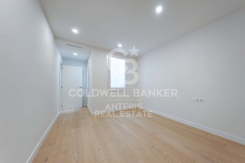 Купить квартиру в Барселона, Испания с 3 спальни, 113м², № 7841 - фото 17