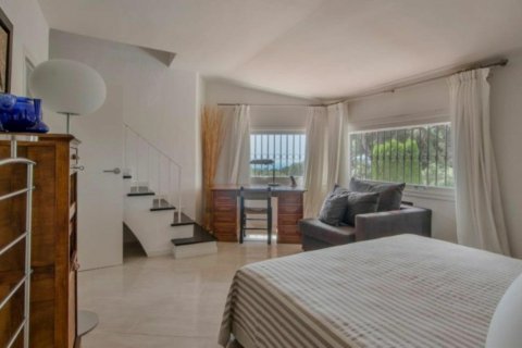 Сasa de 9 dormitorios en venta en Sant Andreu de Llavaneres, Barcelona, Cataluña, Spain № 1751 - foto 9