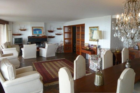 Купить дом в Пладжа-де-Аро, Испания с 14 комнат, № 1750 - фото 14