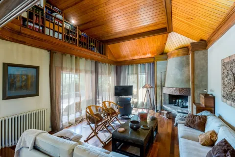 Купить дом в Монторнес-дель-Вальес, Испания с 6 комнат, № 1747 - фото 6