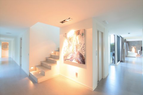 Купить дом в Вальроманес, Испания с 5 комнат, № 1752 - фото 27