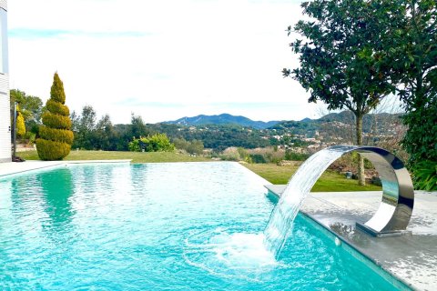 Купить дом в Вальроманес, Испания с 5 комнат, № 1752 - фото 6