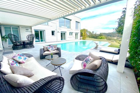 Дом с 4 спальнями в Вальроманесе, Барселона, Каталония, Испания № 1752