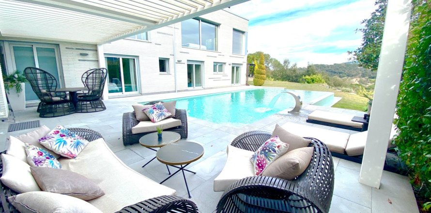 Дом с 4 спальнями в Вальроманесе, Барселона, Каталония, Испания № 1752