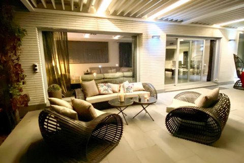 Купить дом в Вальроманес, Испания с 5 комнат, № 1752 - фото 15