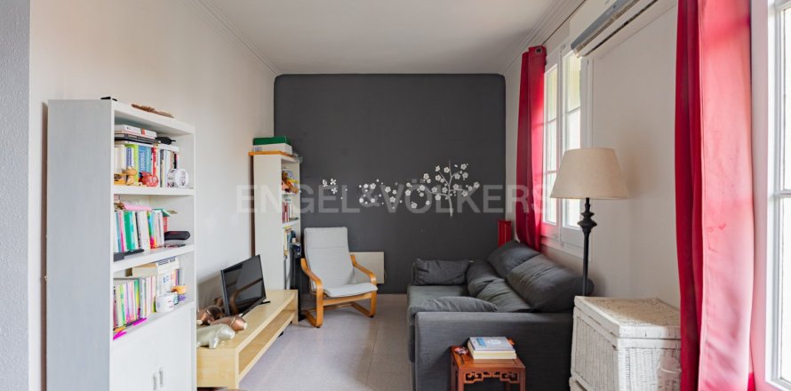 Квартира с 1 спальней в Эшампле, Барселона, Каталония, Испания № 2551