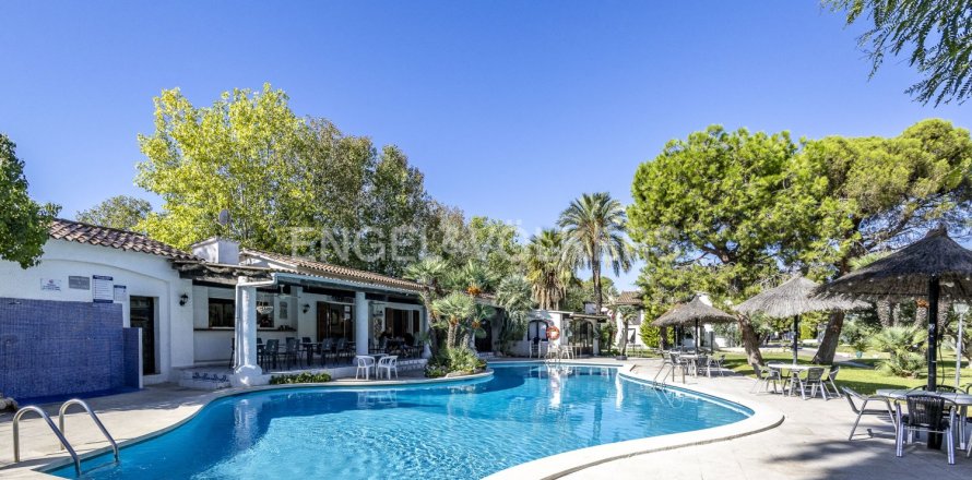 Таунхаус с 3 спальнями в Калафелле, Таррагона, Каталония, Испания № 2549