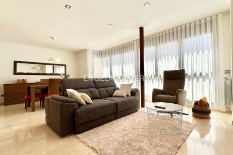 Дом с 4 спальнями в Камбрильсе, Таррагона, Каталония, Испания № 2550