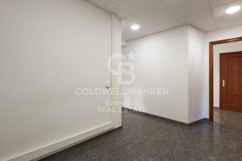 apartment for sale in Barcelona, Catalonia, Spain № 6025 - photo 13