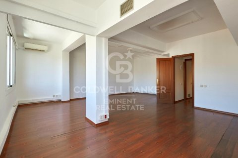 apartment for sale in Barcelona, Catalonia, Spain № 6025 - photo 23