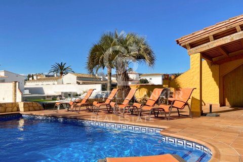 7 bedrooms house for sale in Empuriabrava, Girona, Catalonia, Spain № 6026 - photo 16