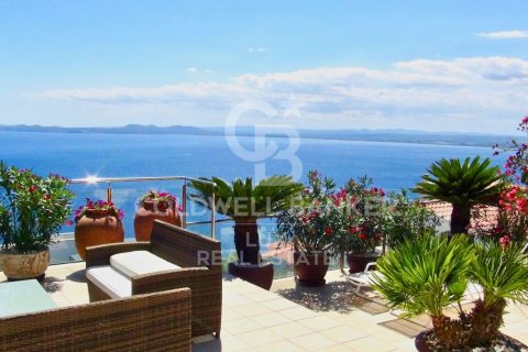 5 bedrooms villa for sale in Roses, Girona, Catalonia, Spain № 6027 - photo 5