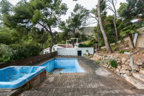 4 chambres villa à vendre à Castelldefels, Barcelona, Catalonia, Spain № 4065 - photo 23