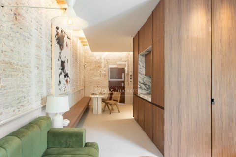 Apartamento de 2 dormitorios en venta en Barcelona, Cataluña, Spain № 4062 - foto 5