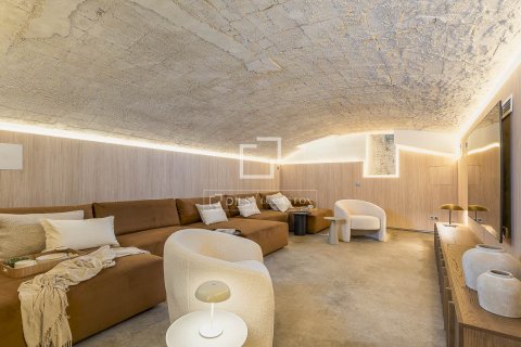 Apartamento de 2 dormitorios en venta en Barcelona, Cataluña, Spain № 4062 - foto 28