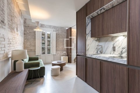 2 chambres penthouse à vendre à Barcelona, Catalonia, Spain № 4063 - photo 6
