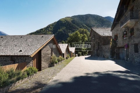 4 bedrooms house for sale in Principado De Andorra (Ninguna Poblacion Tiene C.P.), Lleida, Catalonia, Spain № 5635 - photo 7