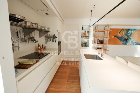 Купить квартиру в Барселона, Испания с 2 спальни, 114м², № 5631 - фото 3