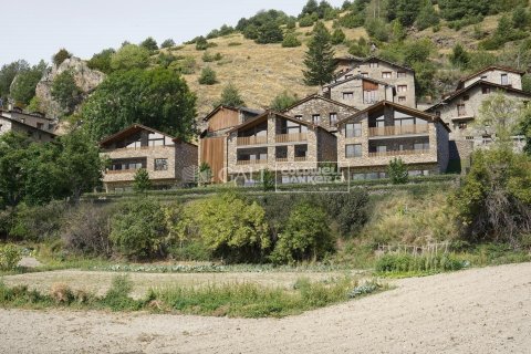 4 bedrooms house for sale in Principado De Andorra (Ninguna Poblacion Tiene C.P.), Lleida, Catalonia, Spain № 5636 - photo 22