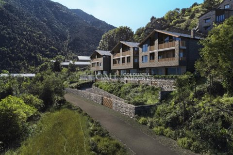 4 bedrooms house for sale in Principado De Andorra (Ninguna Poblacion Tiene C.P.), Lleida, Catalonia, Spain № 5636 - photo 16