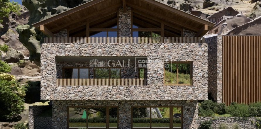 4 bedrooms house for sale in Principado De Andorra (Ninguna Poblacion Tiene C.P.), Lleida, Catalonia, Spain № 5636