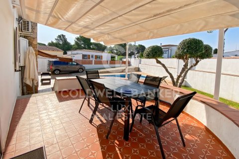 3 bedrooms house for sale in L'Escala, Girona, Catalonia, Spain № 5634 - photo 4