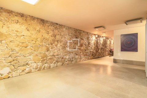 2 bedrooms apartment for sale in Barcelona, Catalonia, Spain № 6424 - photo 25