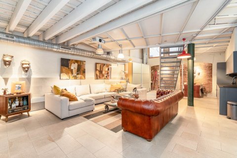 1 bedroom apartment for sale in Barcelona, Catalonia, Spain № 6424