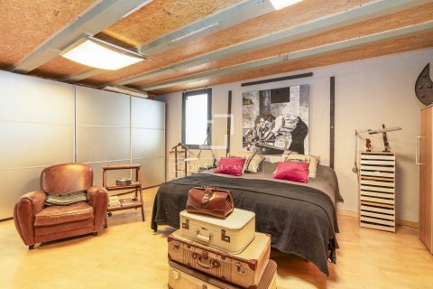 Купить квартиру в Барселона, Испания с 1 спальня, 218м², № 6424 - фото 12