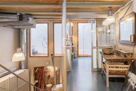 Купить квартиру в Барселона, Испания с 1 спальня, 218м², № 6424 - фото 25